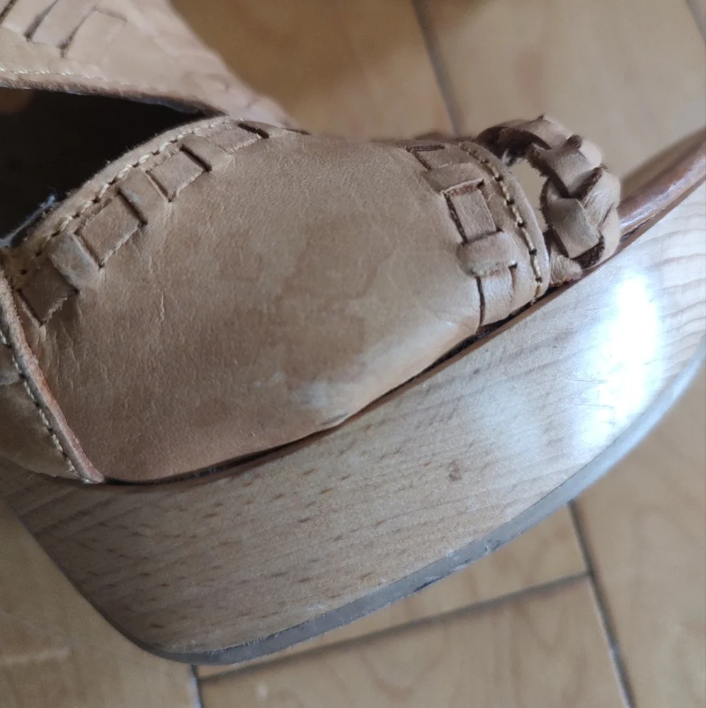 Chinese Laundry Tan Gladiator Heels - Picture 7 of 14